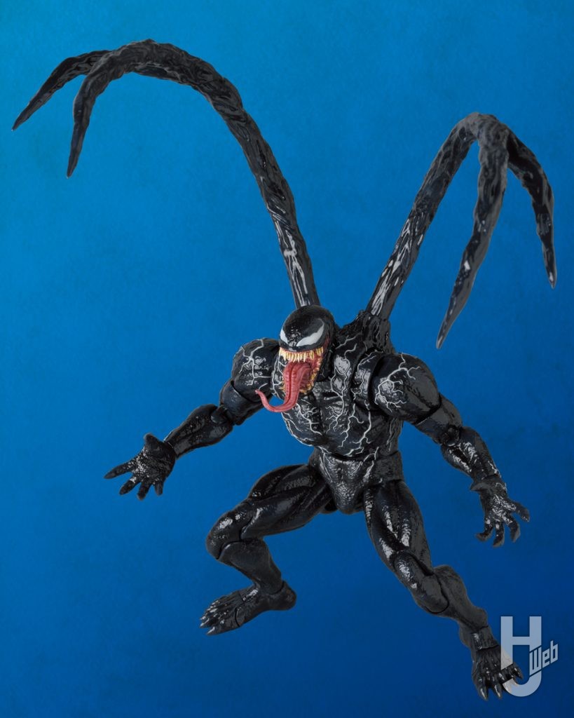 ヴェノムの可動フィギュアの全体画像