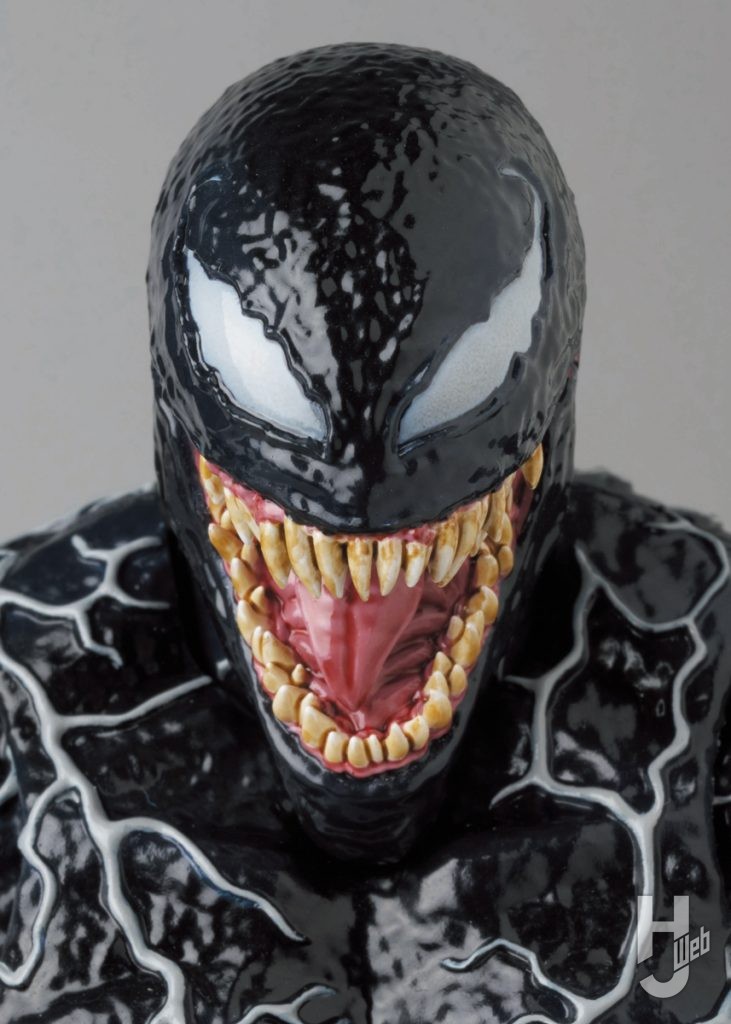 ヴェノムの可動フィギュアのアップ画像その5