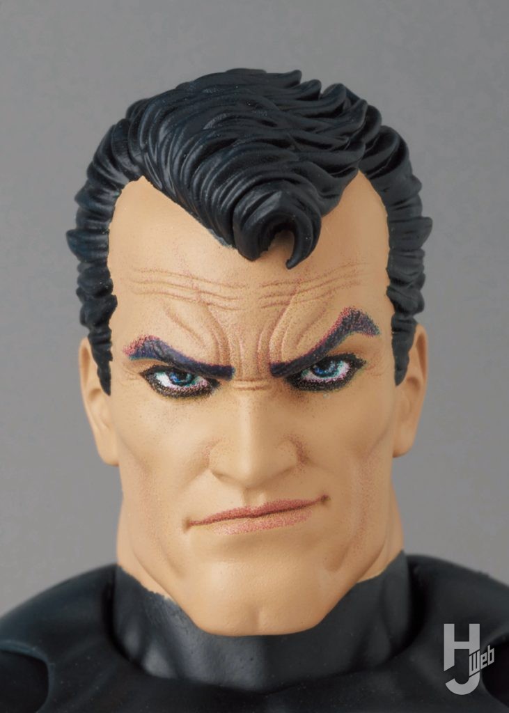 パニッシャーの可動フィギュアのアップ画像その5
