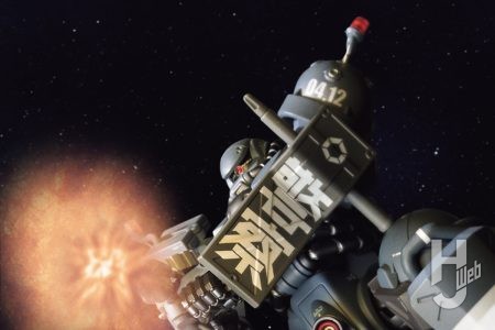 キット本来の造形を活かしながら、細部のディテールアップや可動工作で「軍警ザク」の真髄を魅せる【機動戦士Gundam GQuuuuuuX(ジークアクス)】