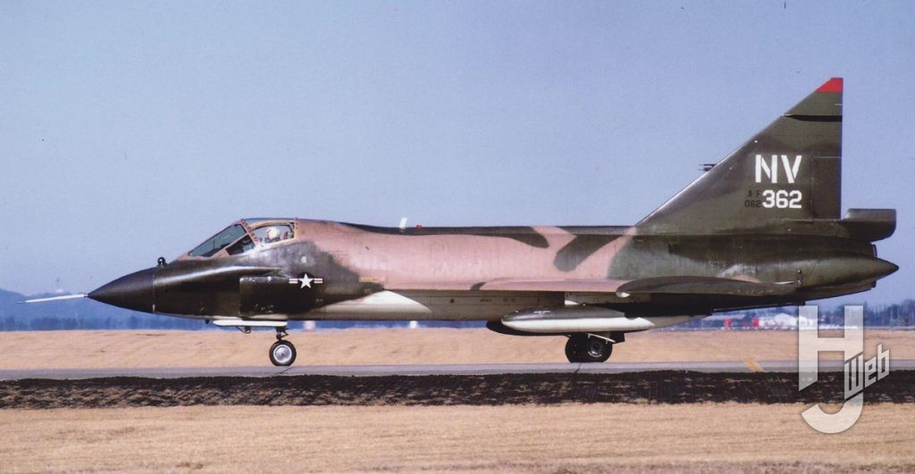 デルタダガー実機写真8