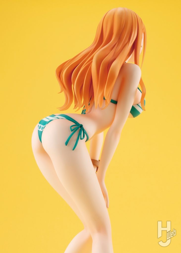ナミのフィギュアのアップ画像その1