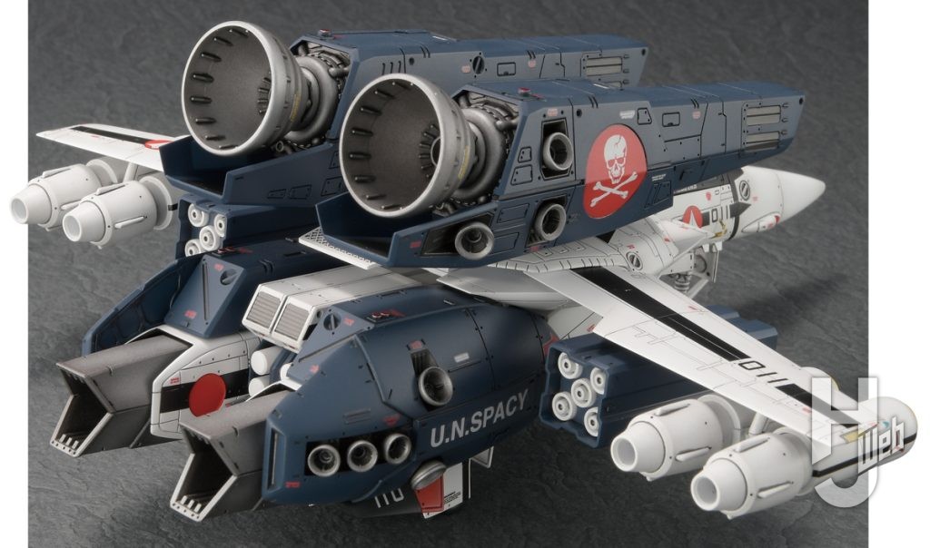 VF-1A スーパーバルキリー（一条輝機）後ろ
