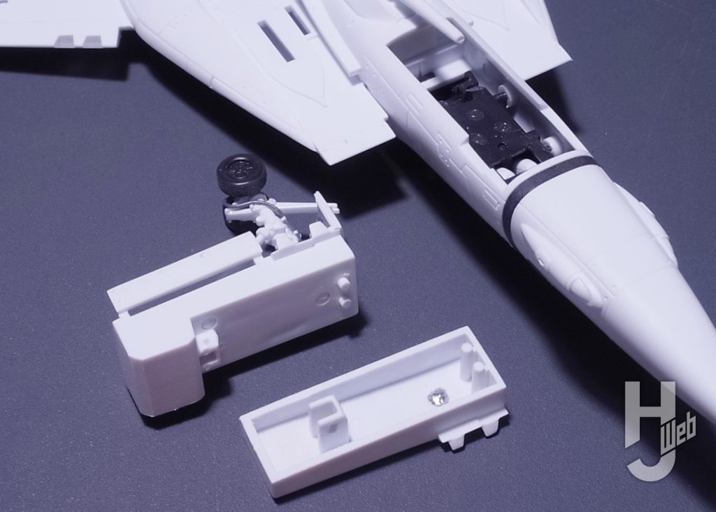 VF-1A スーパーバルキリー（一条輝機）製作過程5
