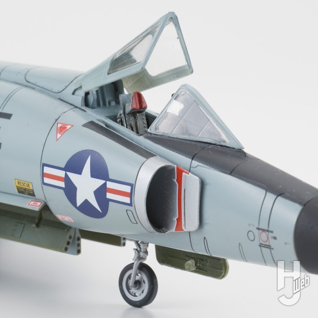 F-102A デルタダガー(Case X)
機首