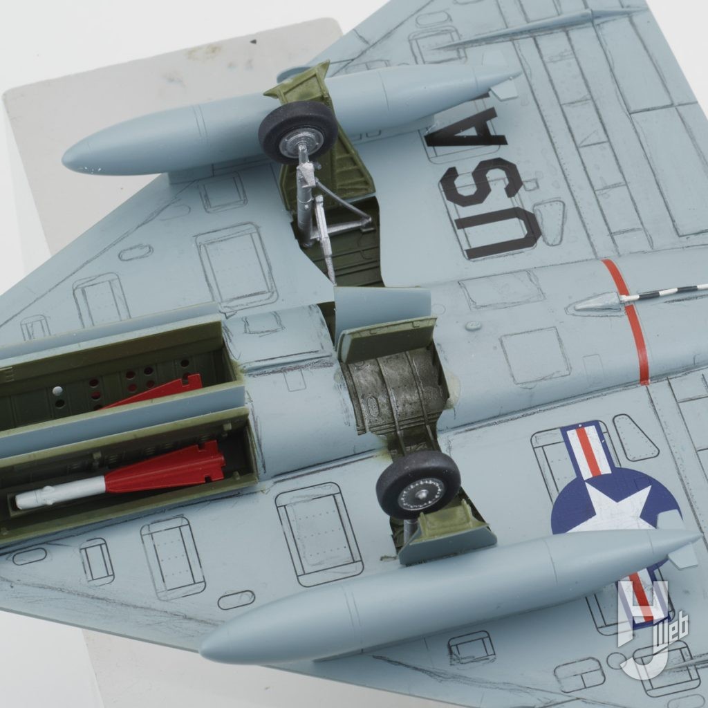 F-102A デルタダガー(Case X)
裏側2