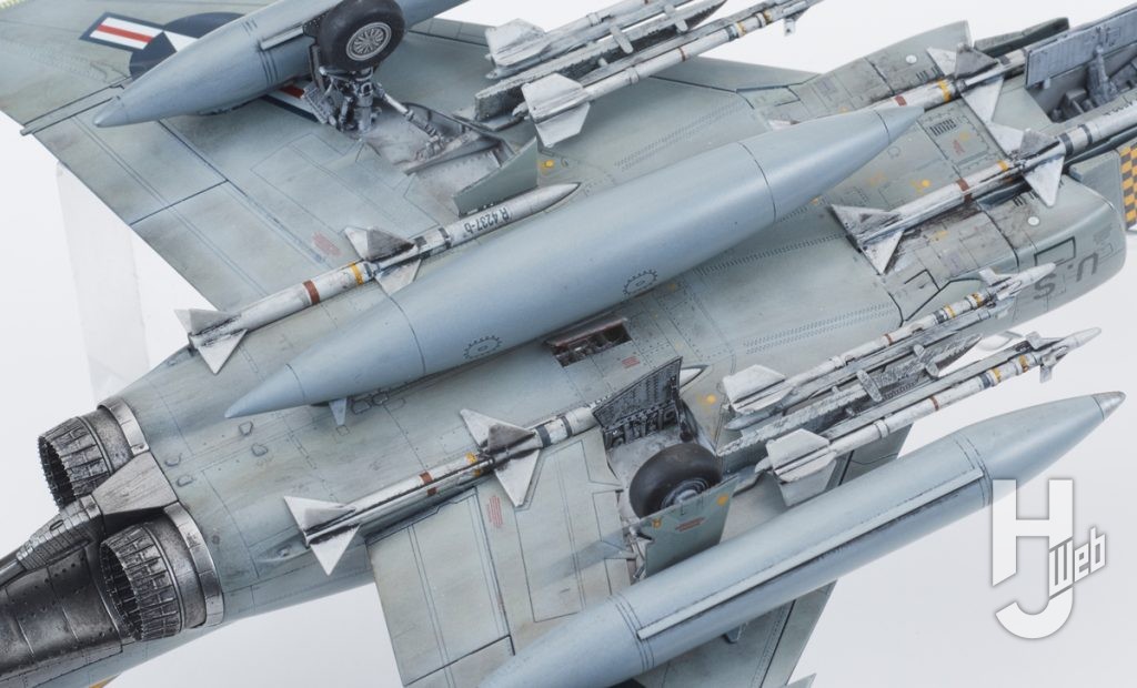 アメリカ空軍 F-4C 戦闘機
裏2