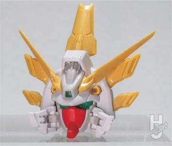 JUNIII製作「シャイニングガンダム」スーパーモード頭部