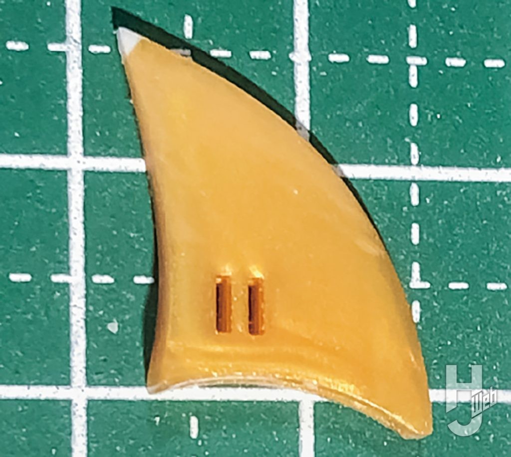 赤澤経治製作「HG レオン」製作途中ヘッド・アックス
