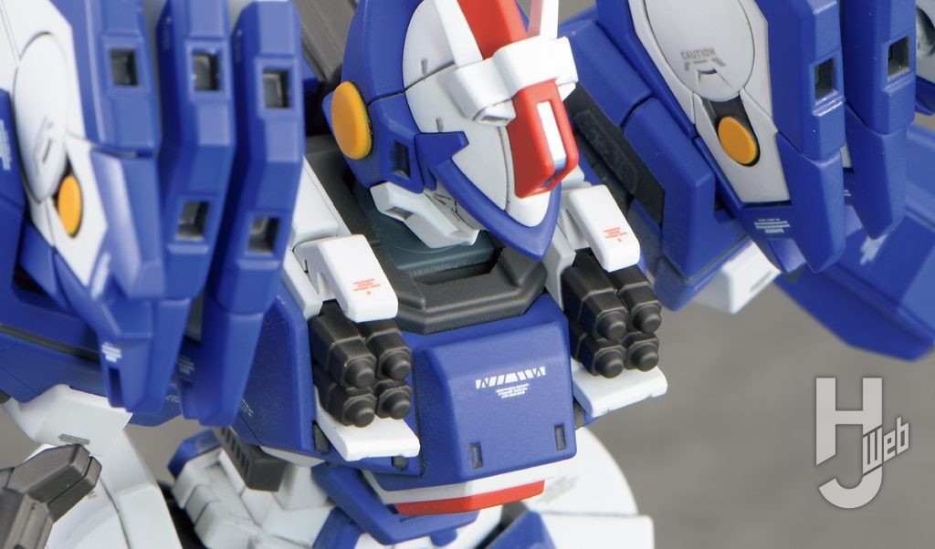 不破優製作「アシュセイヴァー」胸部アップ