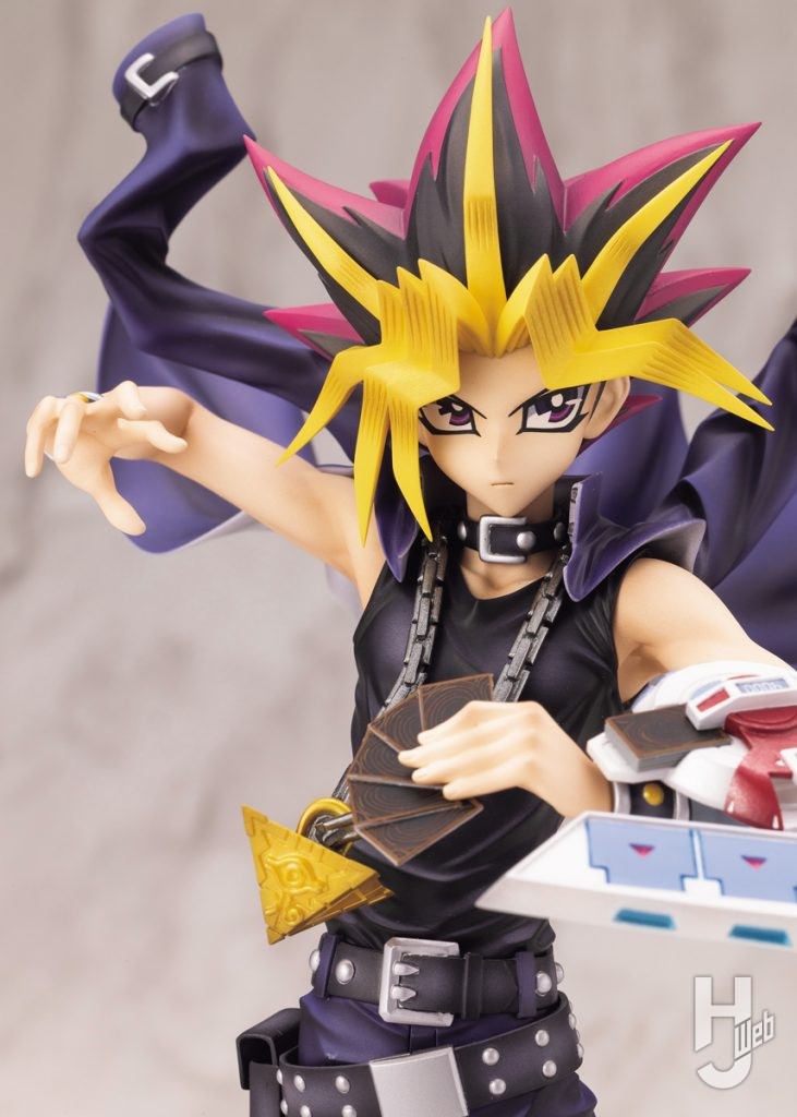 闇遊戯のフィギュアのアップ画像