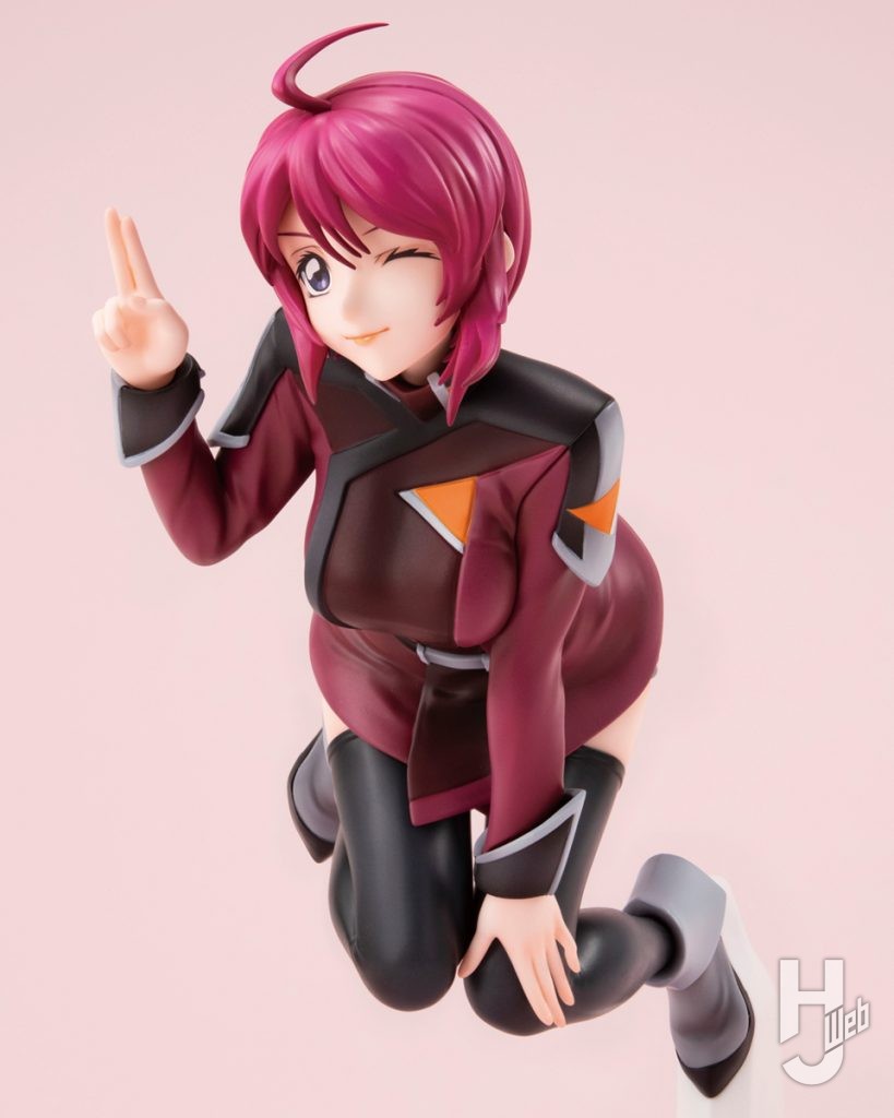 ルナマリア・ホークのフィギュアの全体画像