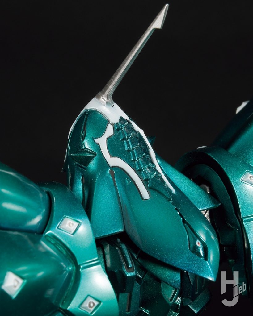 サイレンF型＝ジュノー 2989＝ラルゴ・ケンタウリ
頭部アップ　後ろ