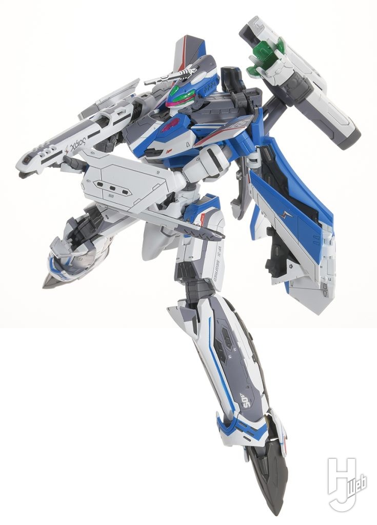 哀川和彦製作「VF-31J ジークフリード（ハヤテ・インメルマン機）」ビームガンポッド構え