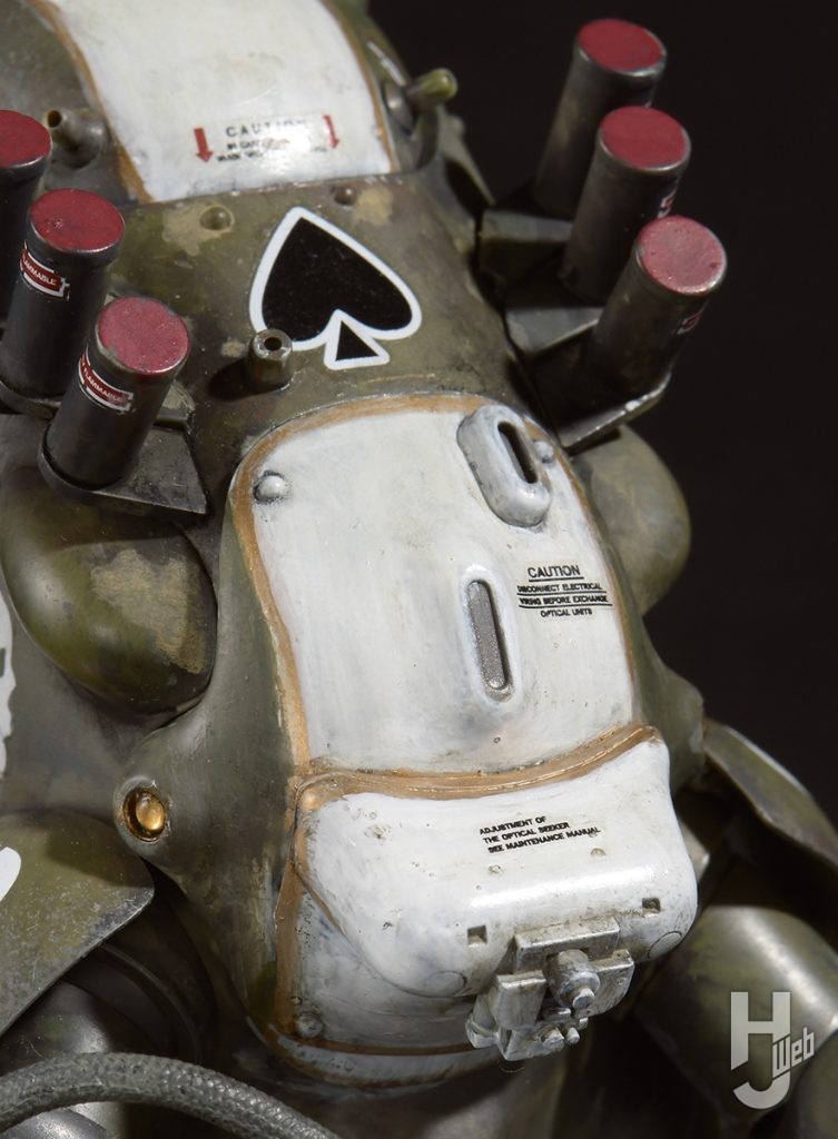 横山宏製作「重装甲戦闘服 MK44G-6 ゴールドナイト」パッケージモデルマーキングアップ