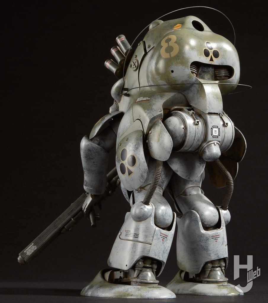 MAX渡辺製作「重装甲戦闘服 MK44G-6 ゴールドナイト」背面