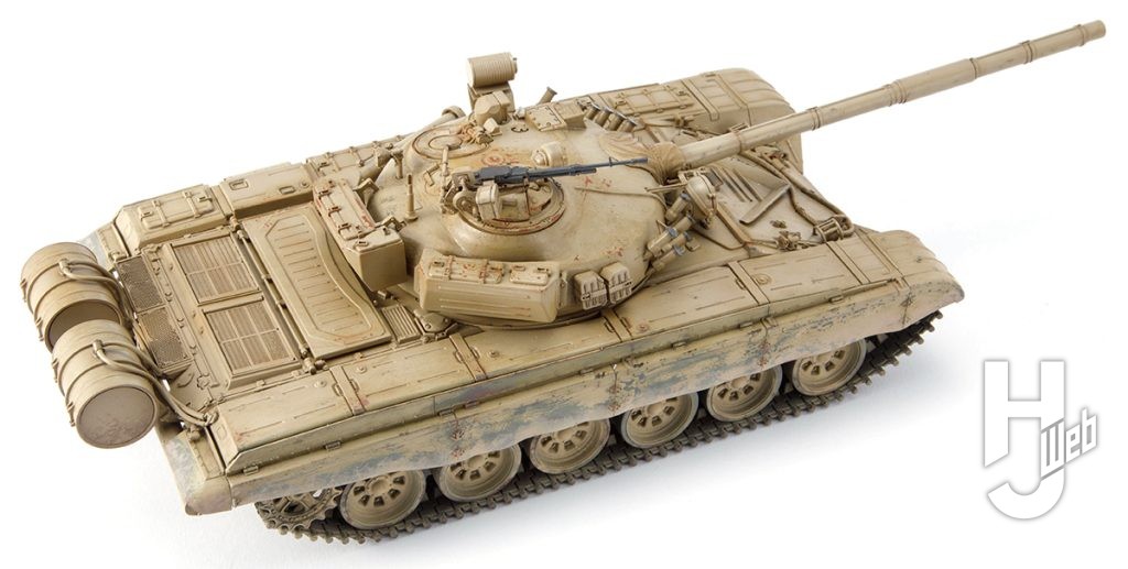 けんたろう製作「旧ソビエト T-72 M1戦車」俯瞰