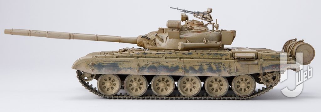 けんたろう製作「旧ソビエト T-72 M1戦車」左側面