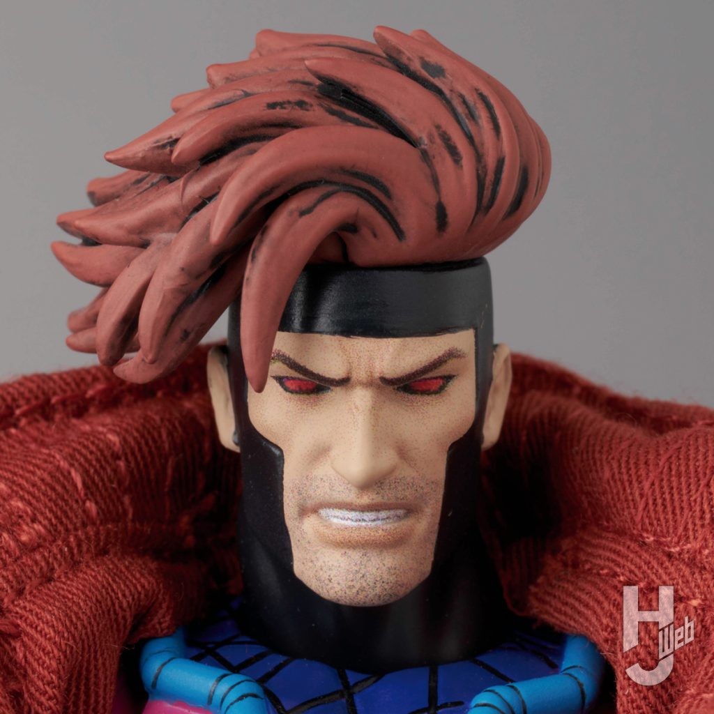 ガンビットの可動フィギュアのアップ画像その2