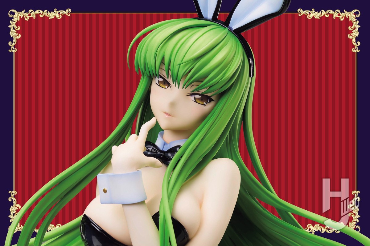 全高約60cmの超ビッグサイズ!!バニー姿の「C.C」のフィギュアが爆誕