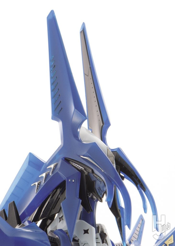 ドナウマーキングウルトラマリンブルーのレジンキットのアップ画像