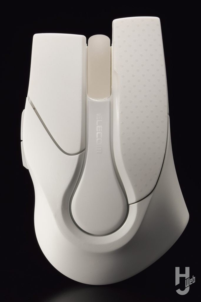 士郎正宗デザインマウスのホワイトの天面の画像