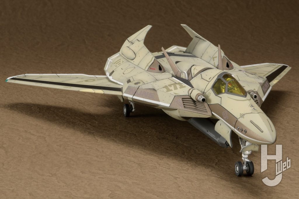 VF-171 ナイトメアプラス［辺境宙域仕様］前　別アングル
