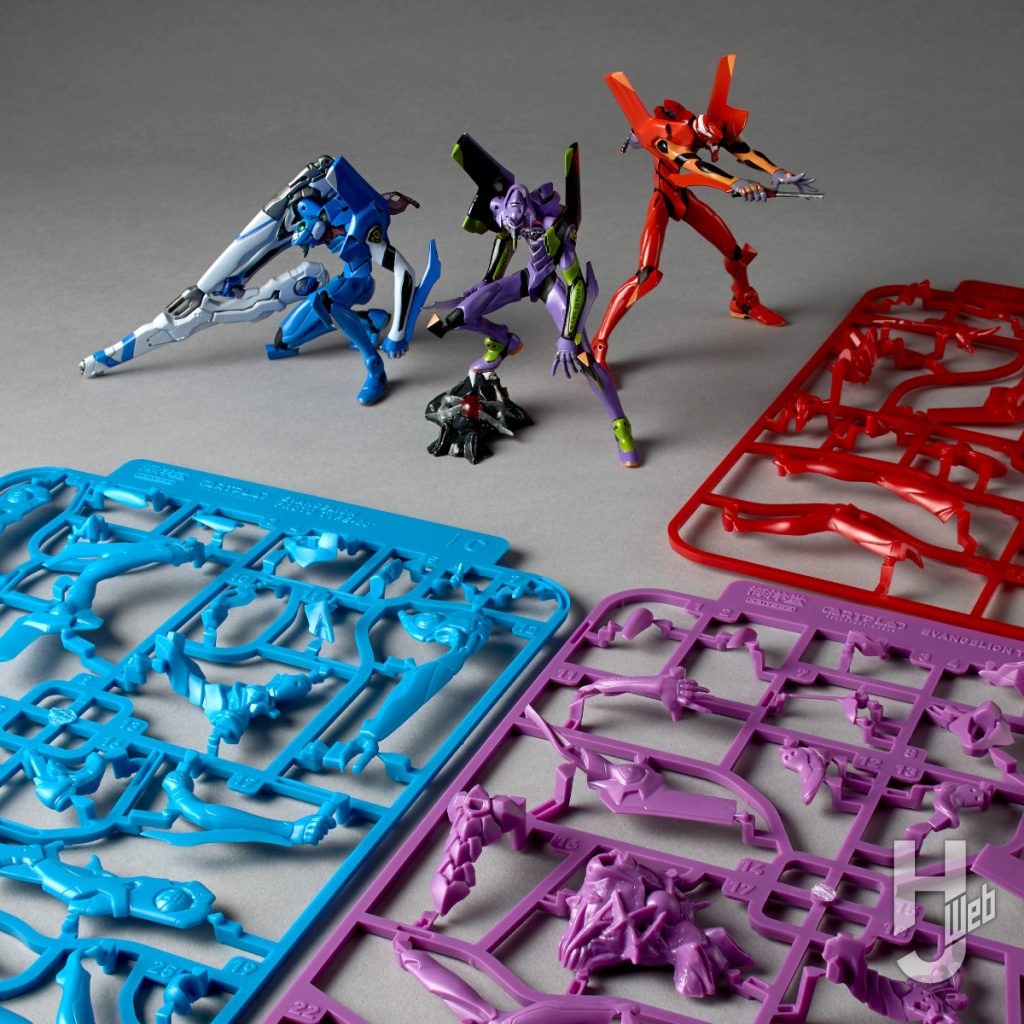 ARTPLA SCULPTURE WORKS「エヴァンゲリオン初号機/弐号機/零号機・改“迎撃 第3新東京市”」の作例見本とランナーの画像