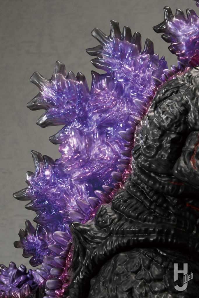 Gザウルスシリーズ　ゴジラ（2016）覚醒熱放射Ver.の背びれのアップ画像