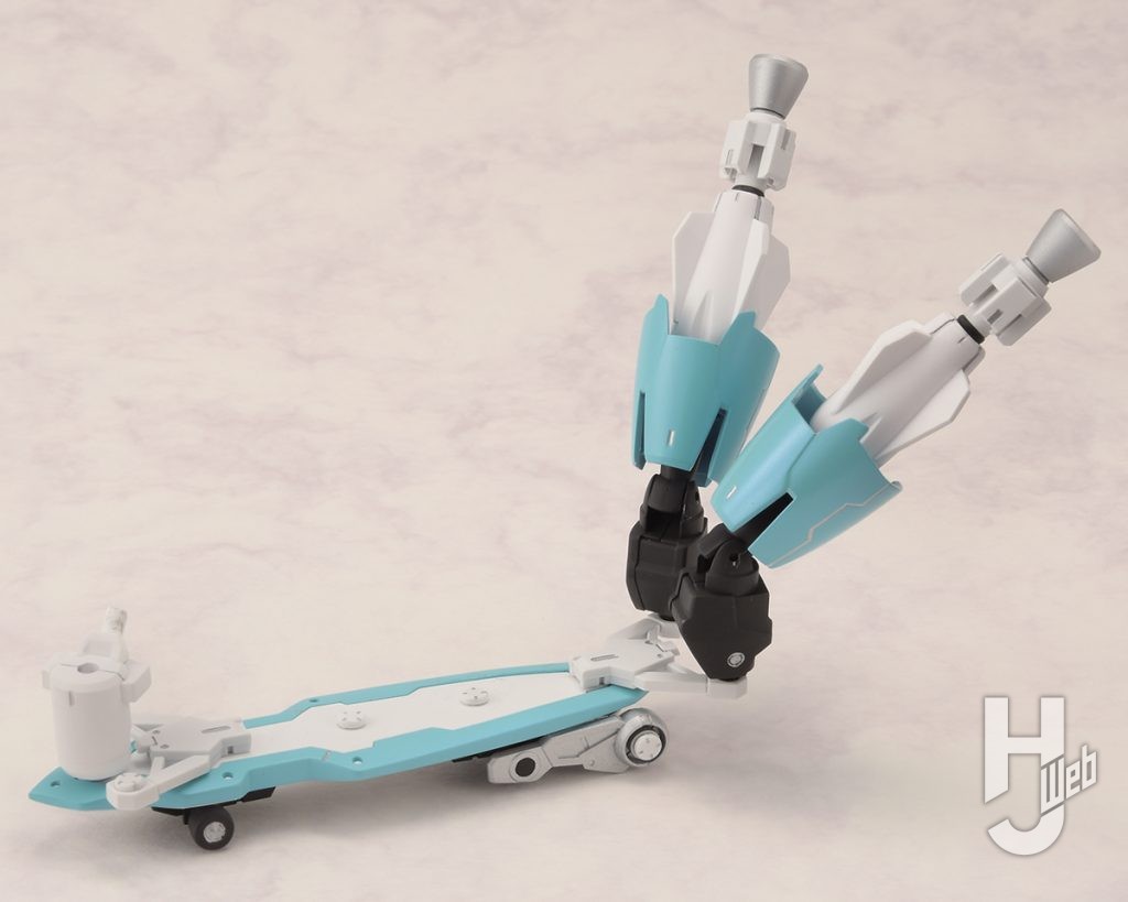 ライディラのプラモデルのリフティングボードの全体画像