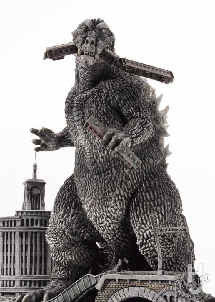 ゴジラのプラモデルのアオリの画像