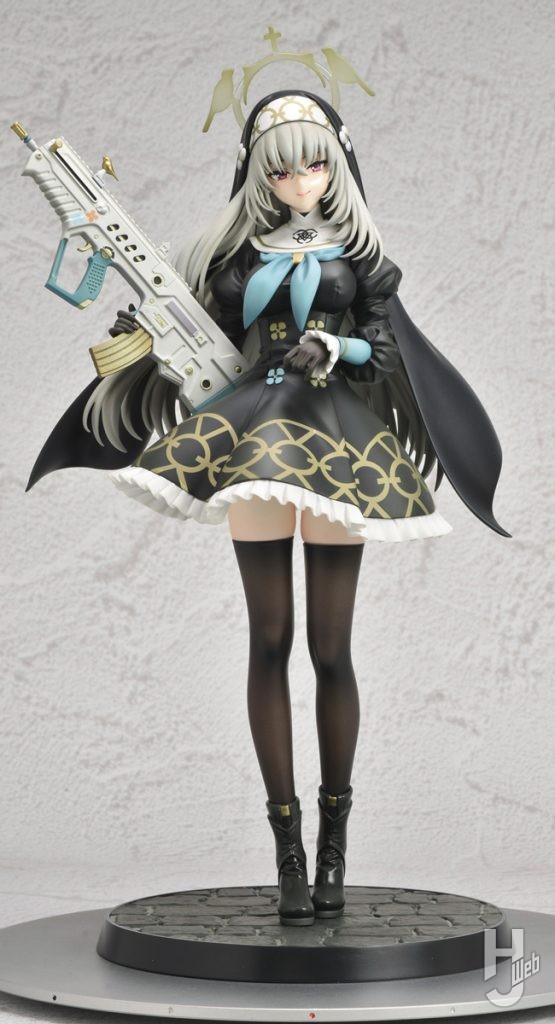 サクラコのフィギュアの画像