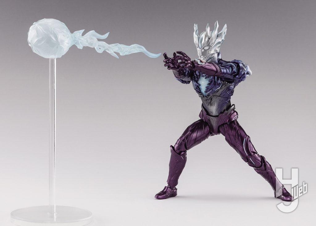 ウルトラマンサーガの可動フィギュアのエフェクトパーツのイメージ画像