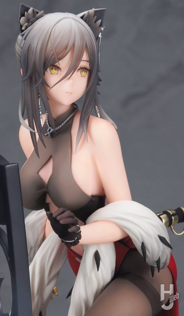 フィギュア新製品「シュヴァルツ Gala Night Ver.」のバストアップ画像
