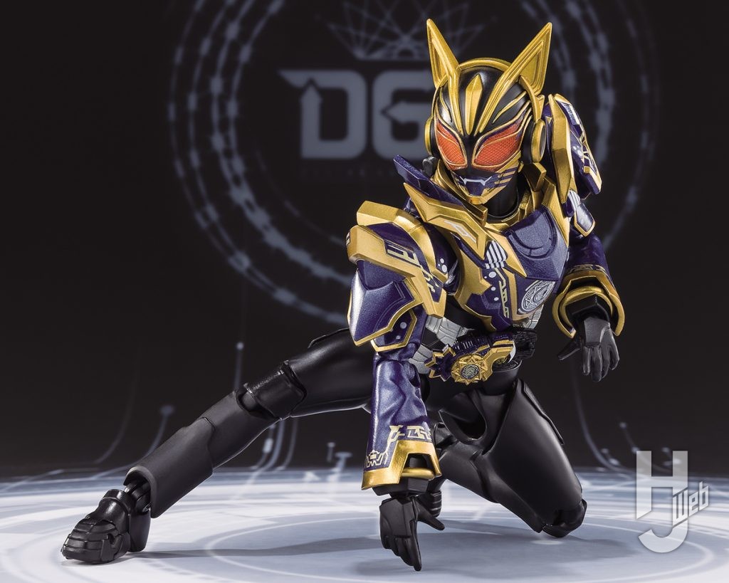 仮面ライダーナーゴの可動フィギュアのアクションのイメージ画像その1