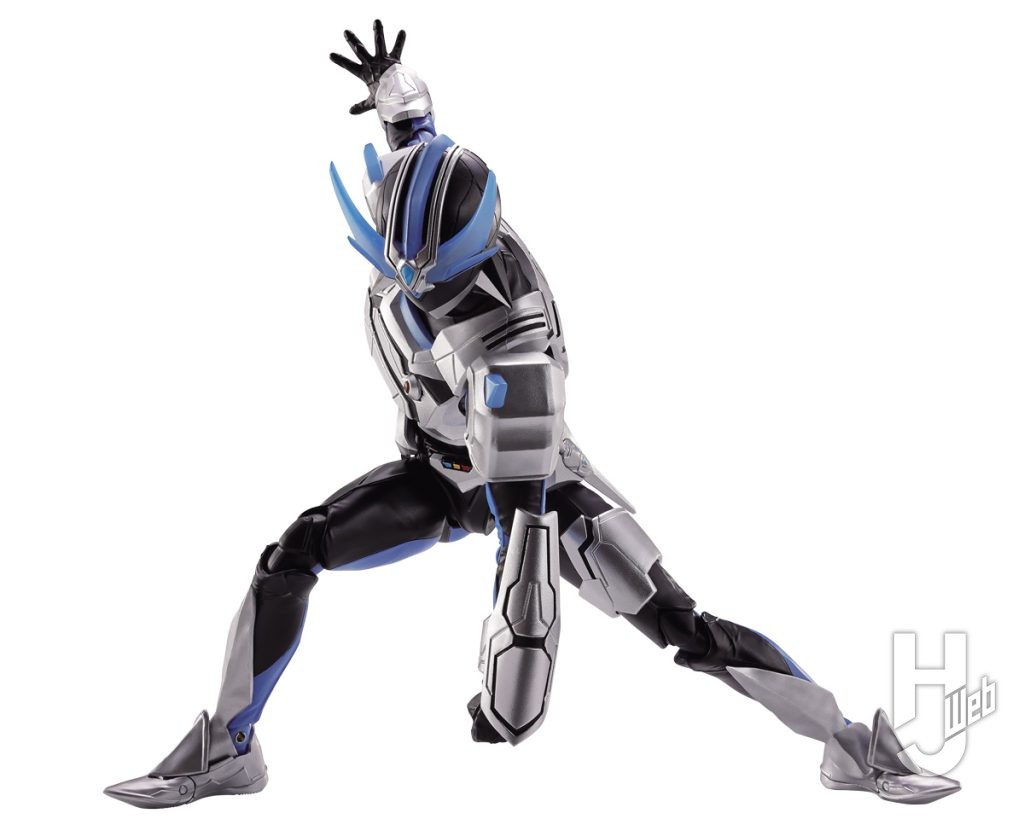 ウイングマンガーダーシルエットの可動フィギュアのアクションのイメージ画像その2