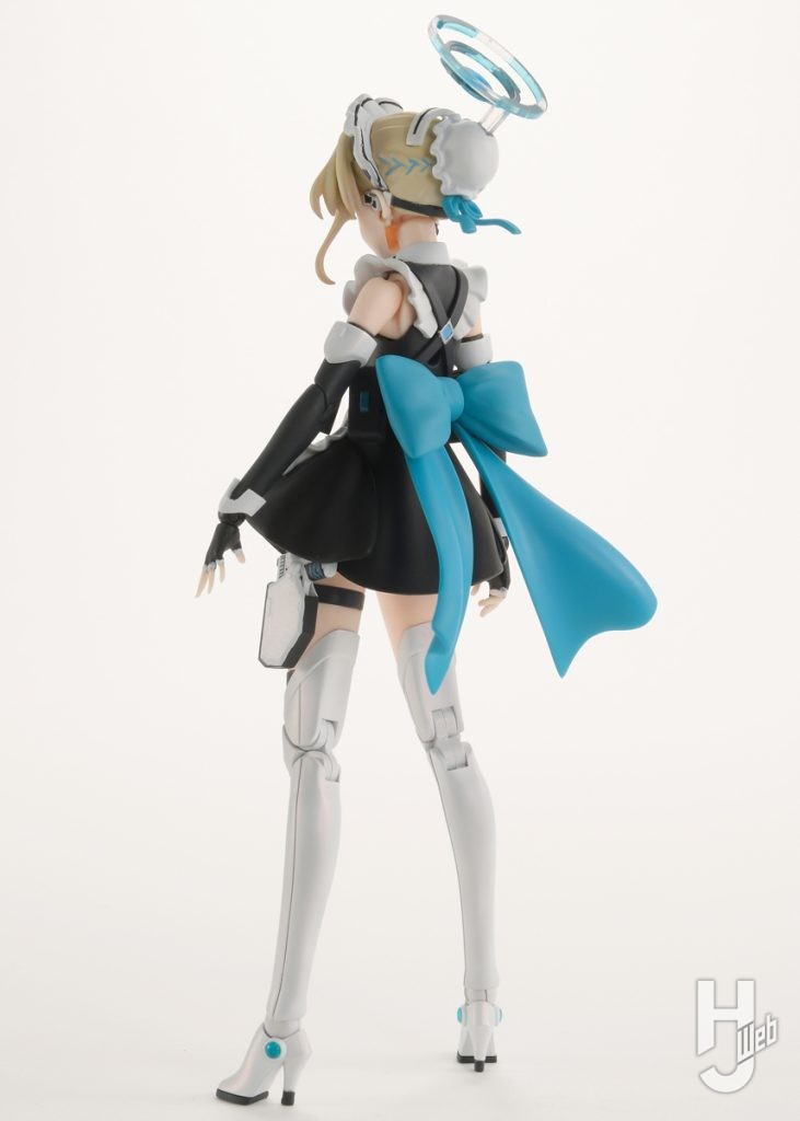 トキのプラモデルの後ろ姿の全体画像