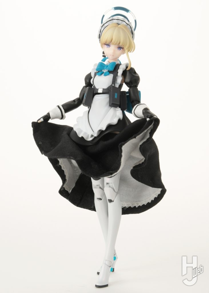 トキのプラモデルのロングスカート状態の全体画像