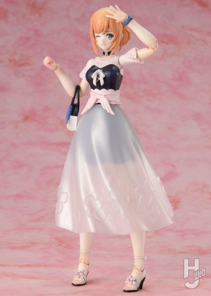 私服ルミティアのプラモデルの全体画像