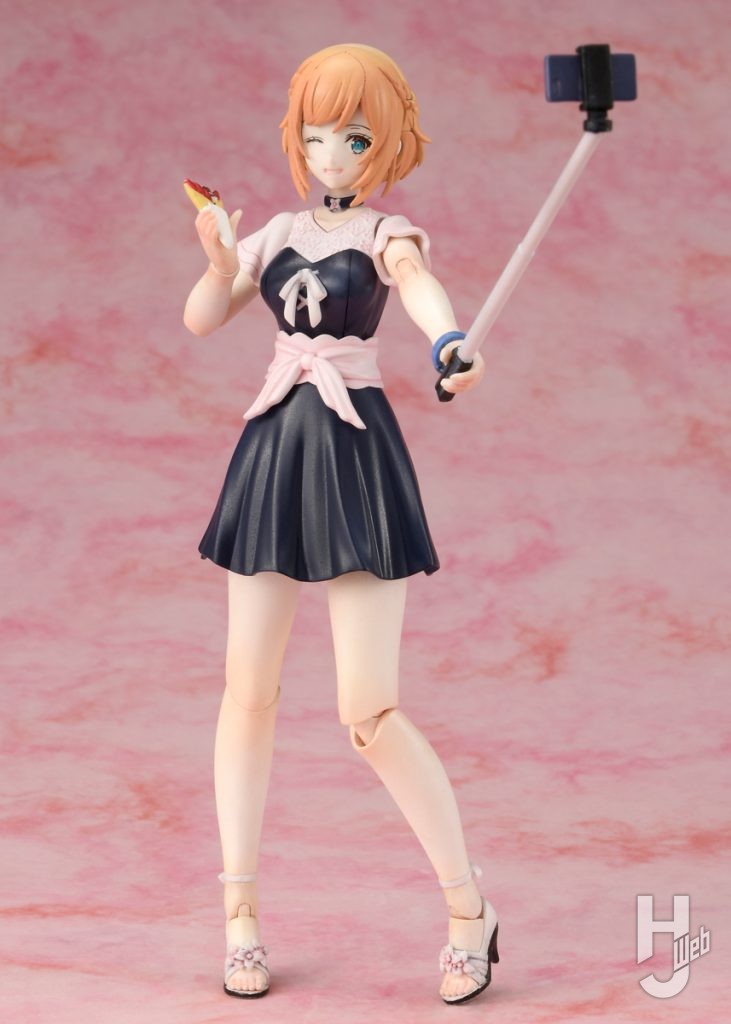 私服ルミティアのプラモデルのイメージ画像その2