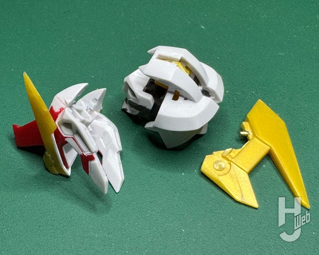 バーンブレイブビッグバーンのプラモデルの頭部パーツの製作の画像