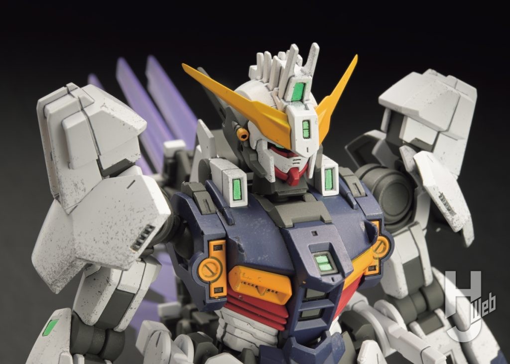 ガンダムジリウスのプラモデルのバストアップ画像