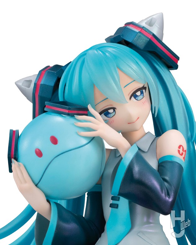 ダブルオーガンダムコラボの初音ミクのフィギュアのアップ画像