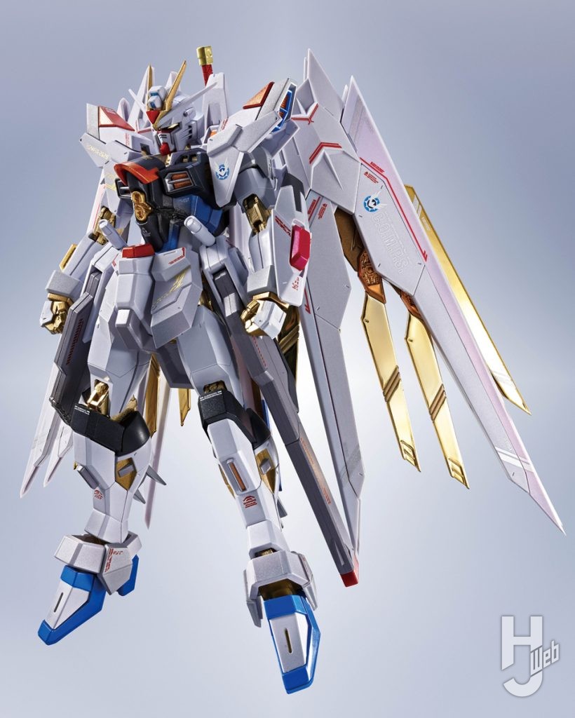 最終決戦バージョンのマイティーストライクフリーダムの可動フィギュアの全体画像