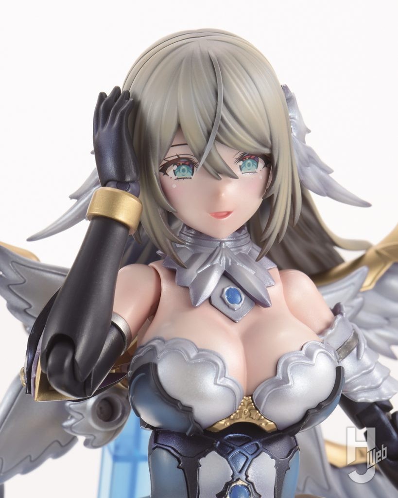 エルメダのプラモデルのバストアップの画像