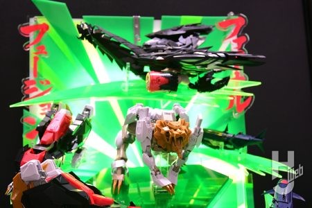 続報!変形合体ギミック搭載のAMAKUNI「超機神 ジェネシックガオガイガー」の開発中モデルが展示!【ホビージャパン/第63回全日本模型ホビーショー】