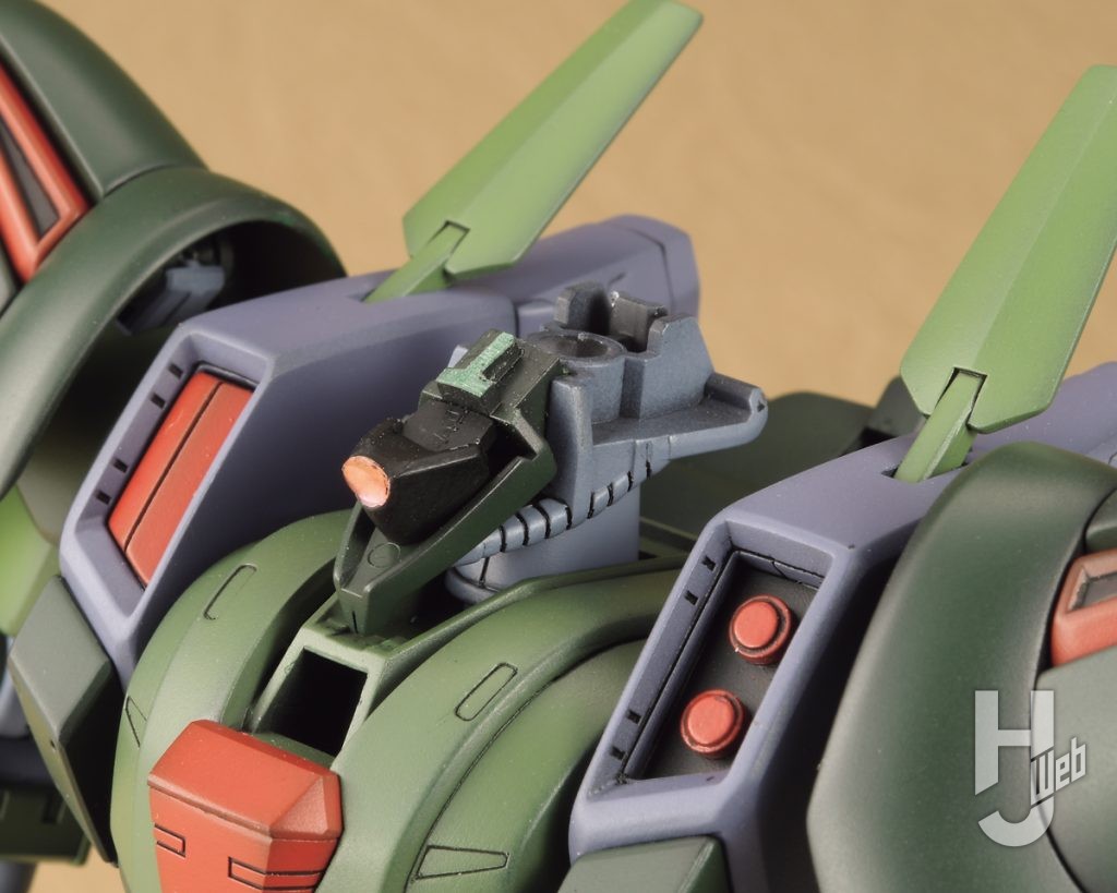 ガルスJのプラモデルの頭部アップ画像