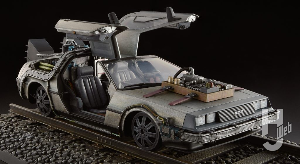 ぷらシバ製作「バック・トゥ・ザ・フューチャー PartIII タイムマシン レイルロード」ガルウィングオープン