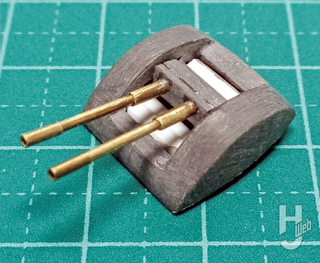 田仲正樹製作「ドラン・タイプ」胴体武装製作途中