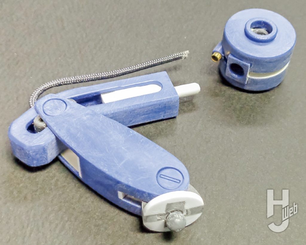 田仲正樹製作「ドラン・タイプ」脚部製作途中